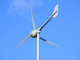 Small scale wind turbine